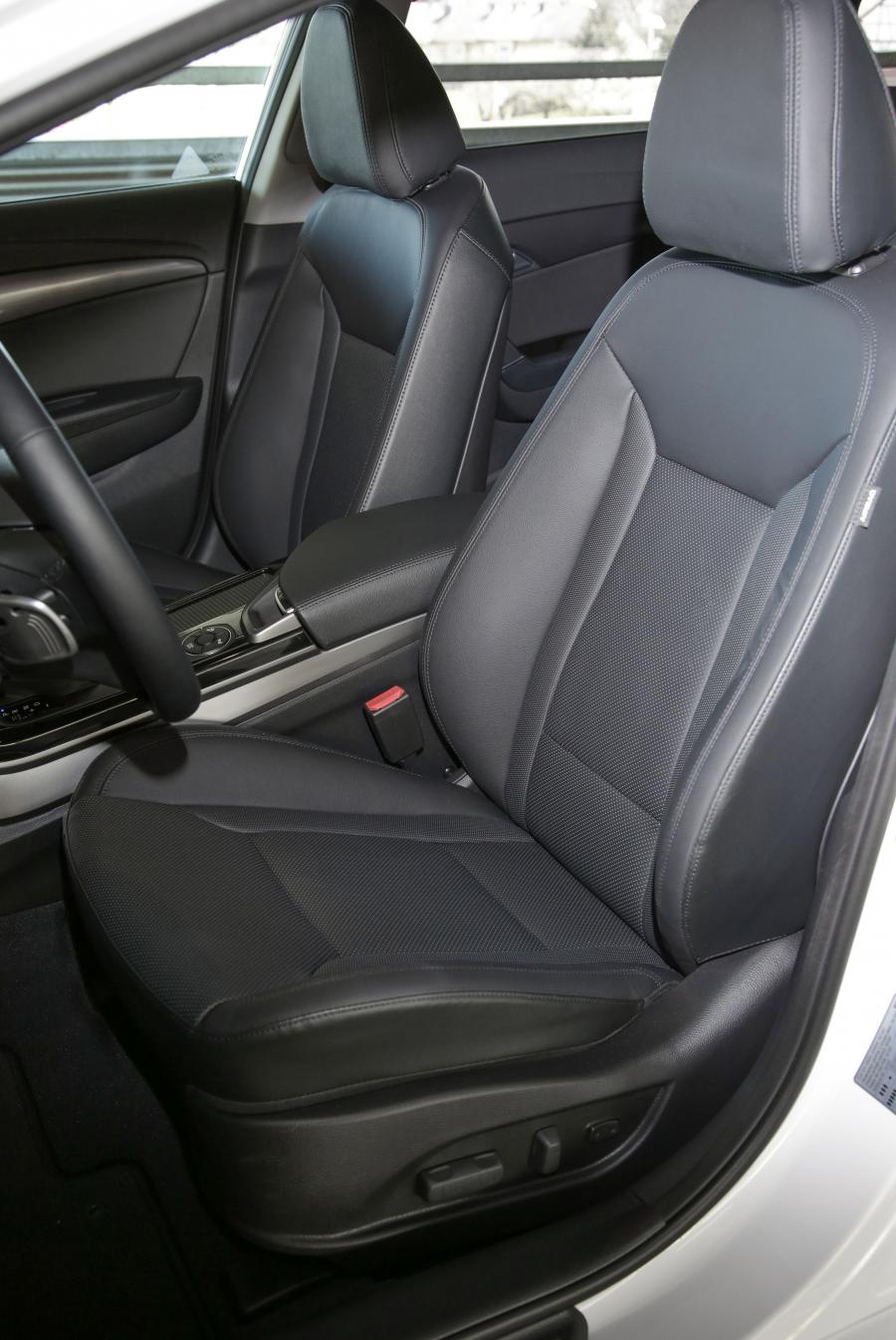  Hyundai i40 Wagon 2015 года  (фото 28 из 30)